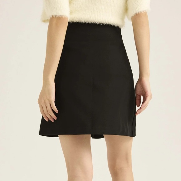 Scoop Women’s Pleated Drape Mini Skirt, Size large 12-14 NWT - Picture 2 of 8